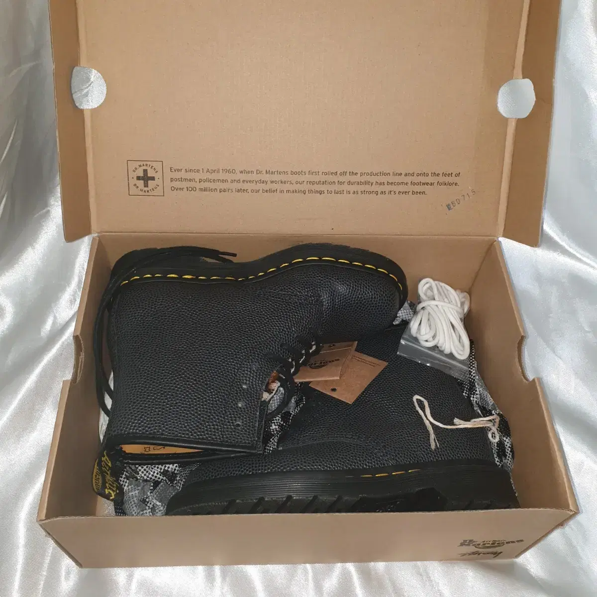 닥터마틴 스투시 STUSSY 1460 BOOT