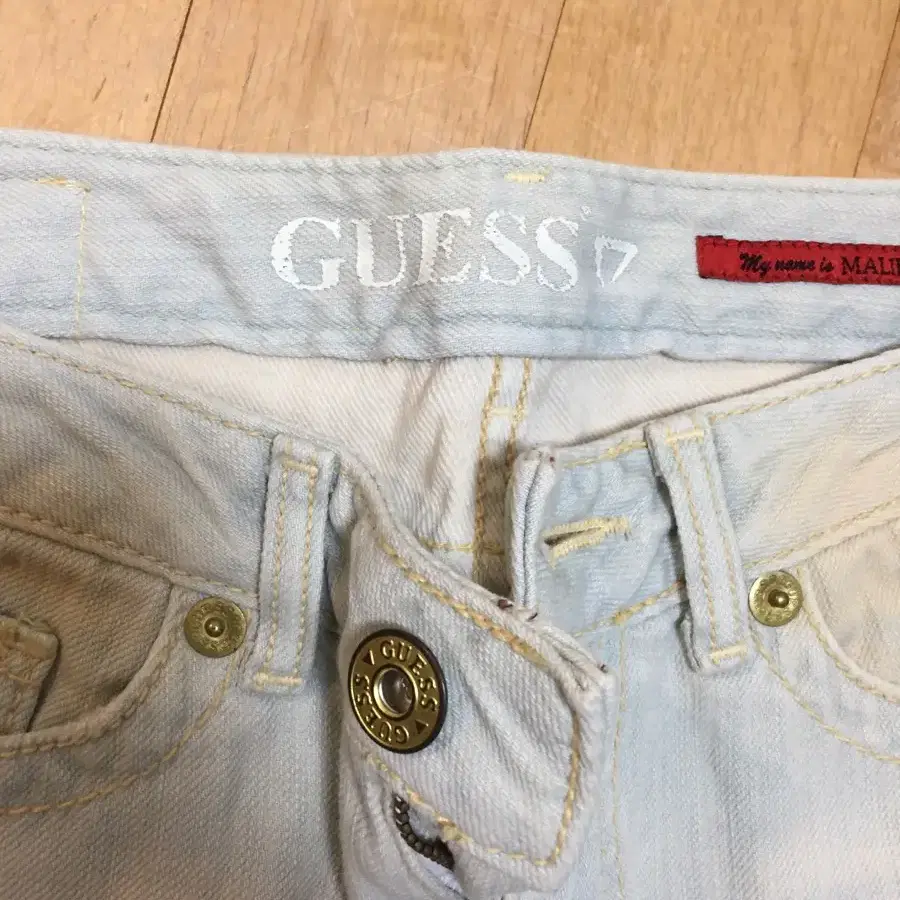 게스진 데님 게스 청바지 아이스블루Guess Jean Denim