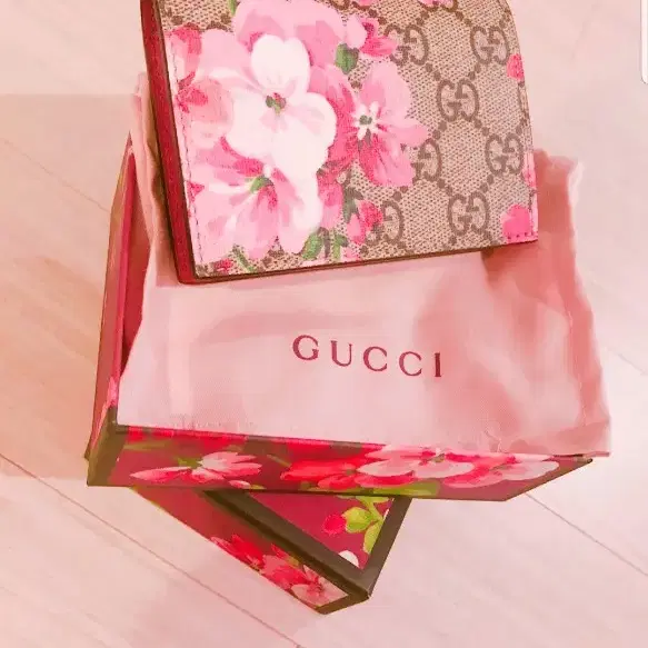 [GUCCI]구찌 블룸 카드지갑