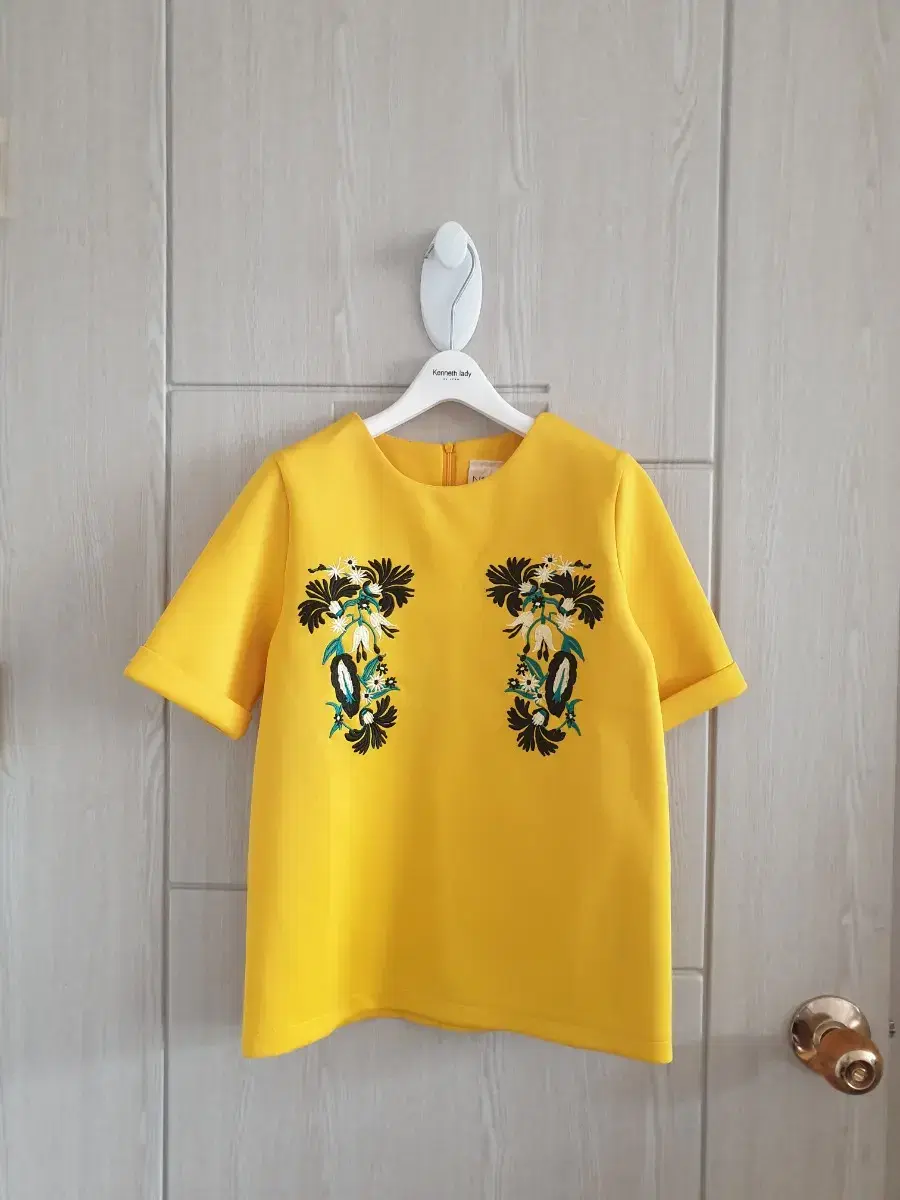 코인코즈 자수 블라우스 55 | 브랜드 중고거래 플랫폼, 번개장터