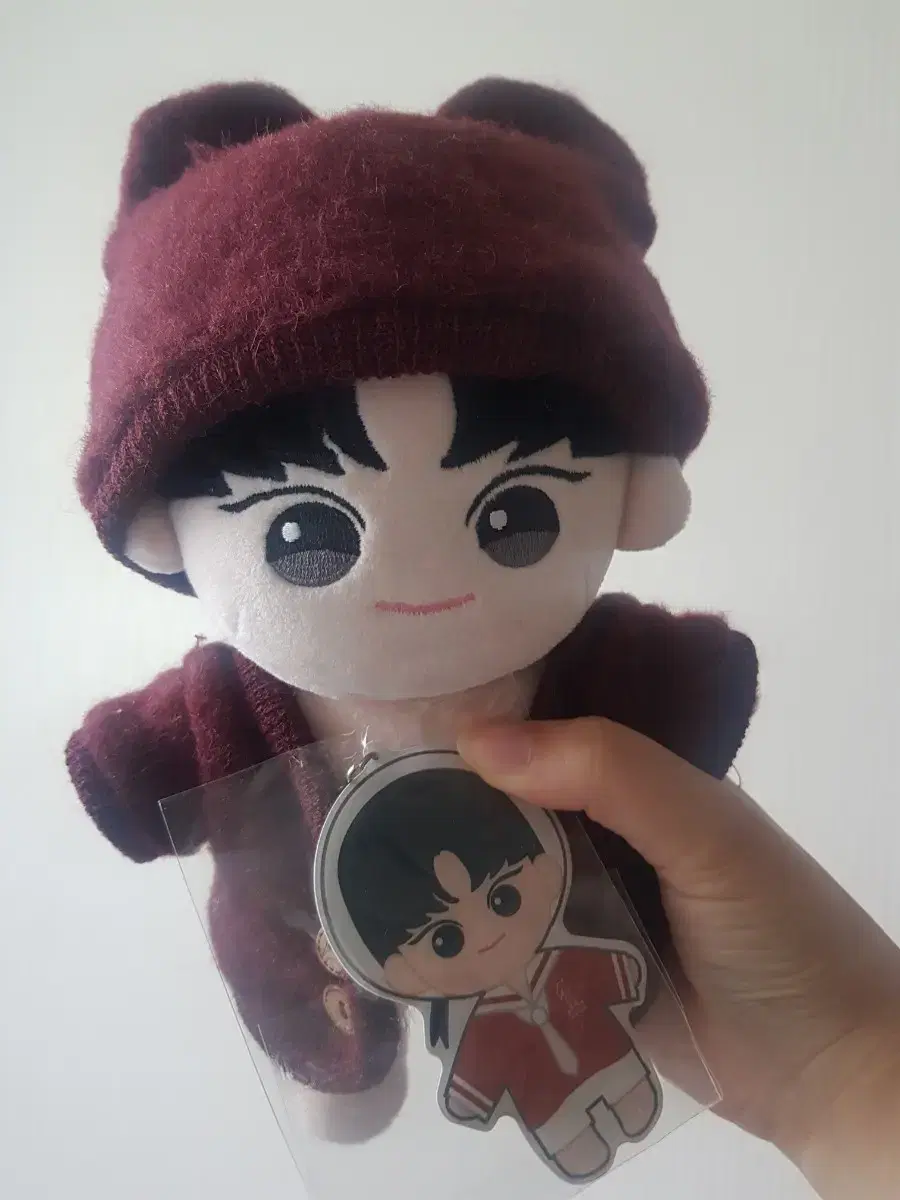 Wanna One nu'est doll @poppohwang wts