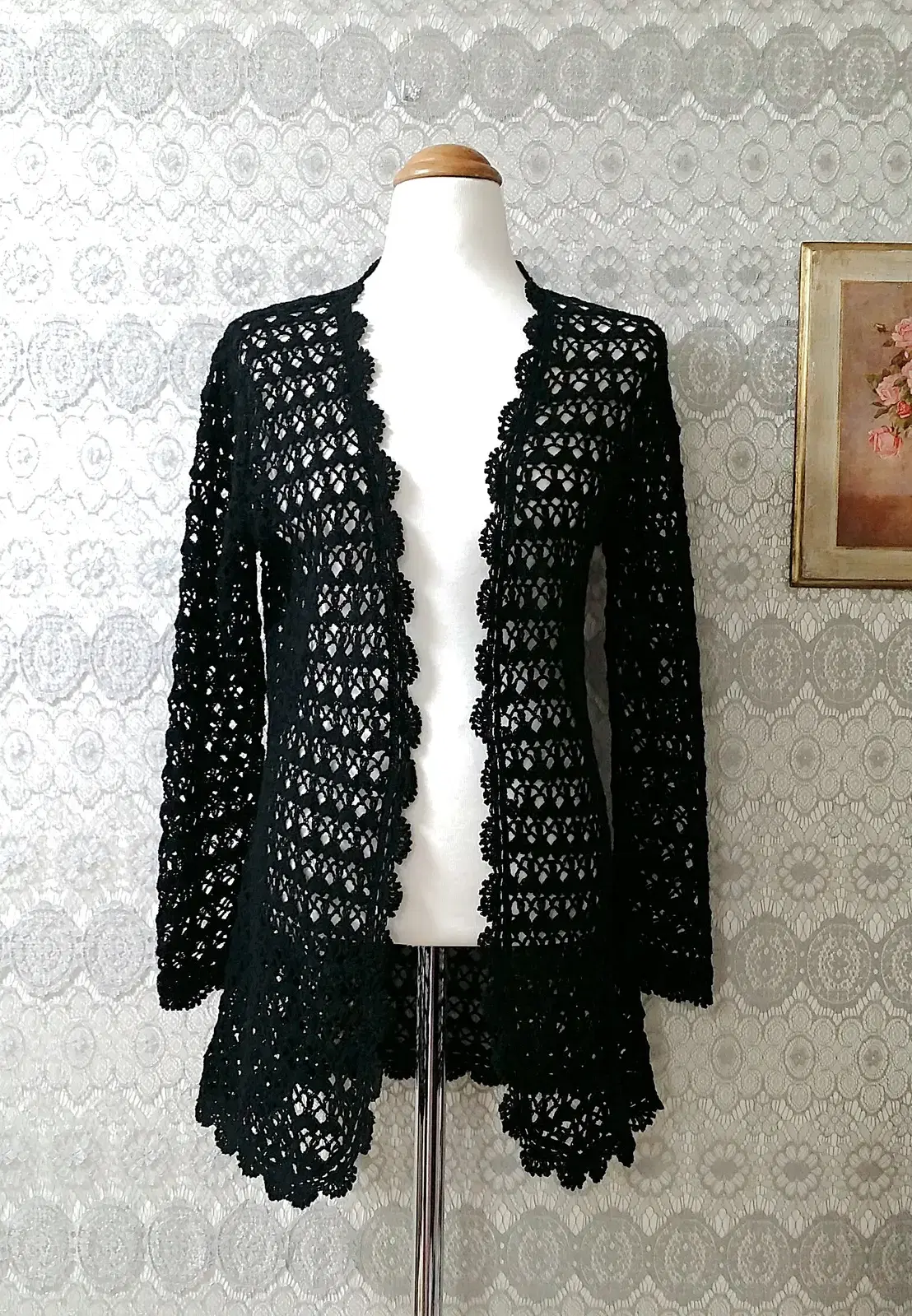 Imported vintage knitted cardigan