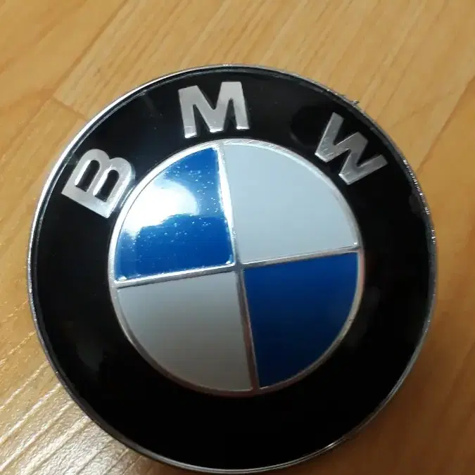 bmw 엠블럼