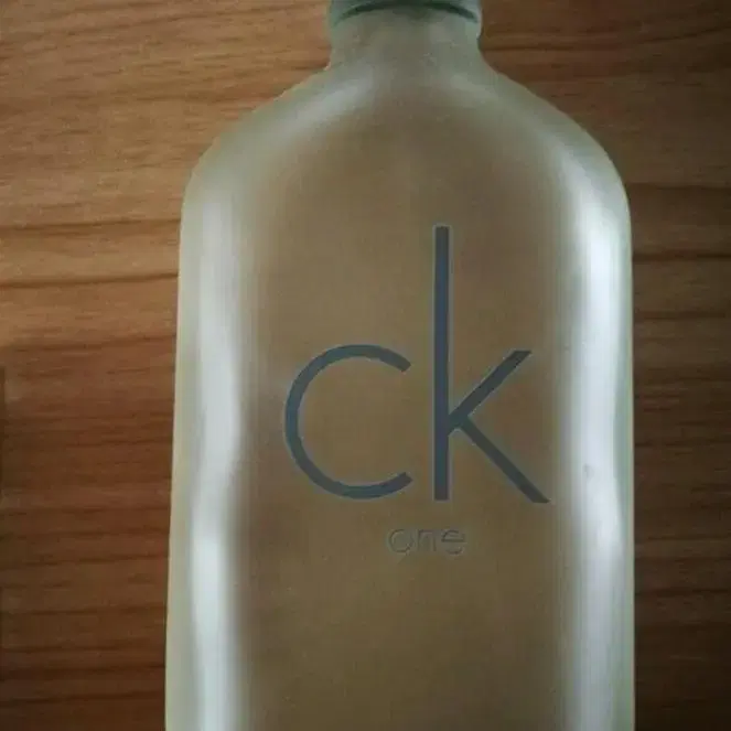 CK one 켈빈클라인 항수 공병에 넣어드림