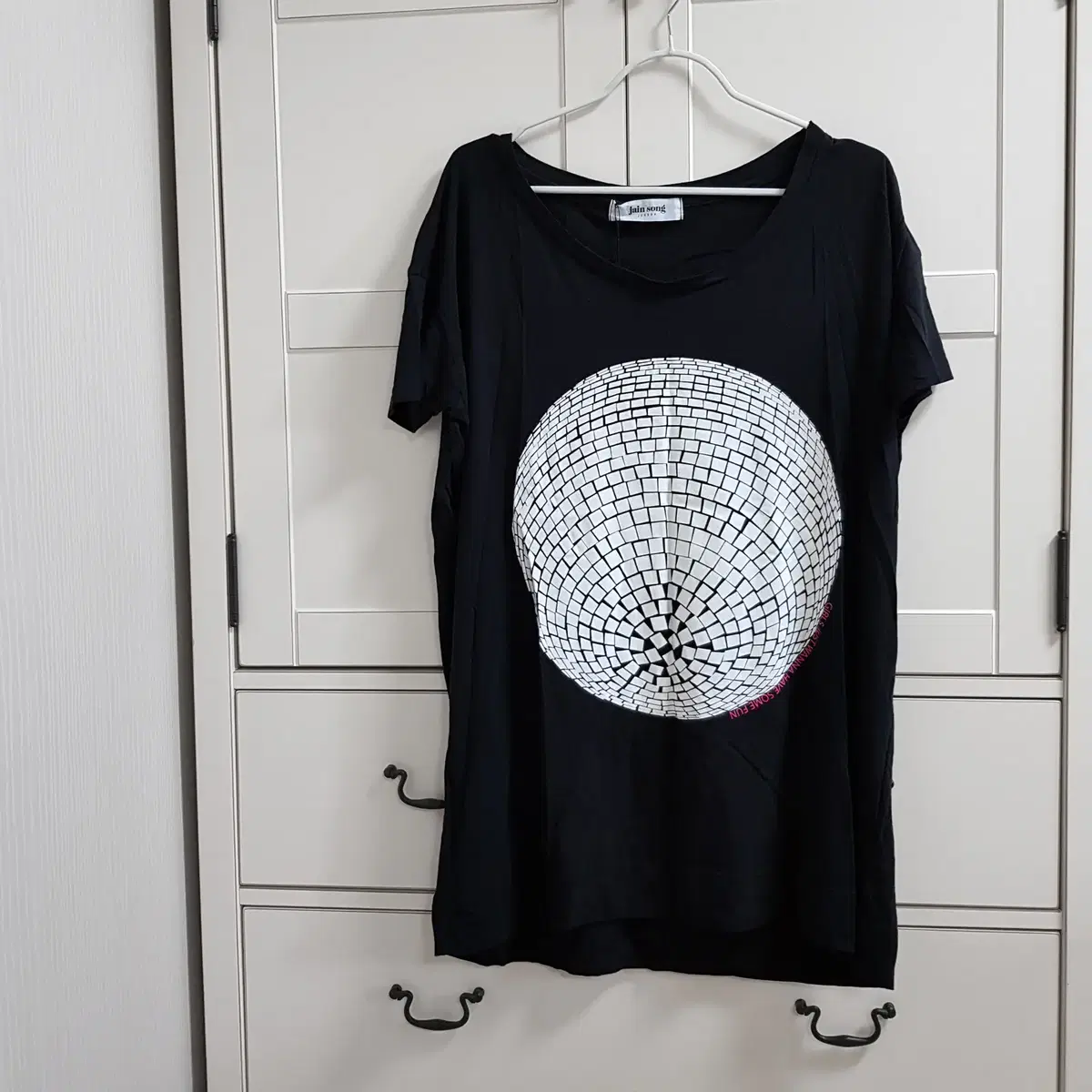 JAIN SONG Boxy Mirrorball Tshirt