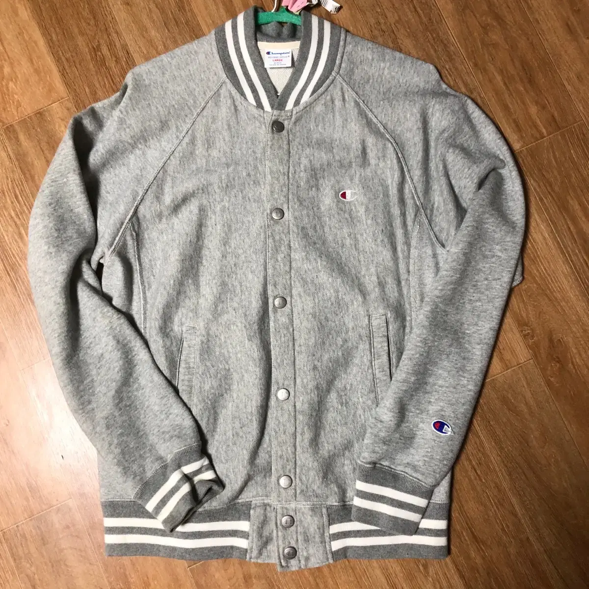 Champion Reverse Weave Sweat Jacket sells out