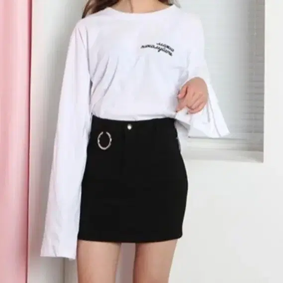 sleeve slit crop tee(black)