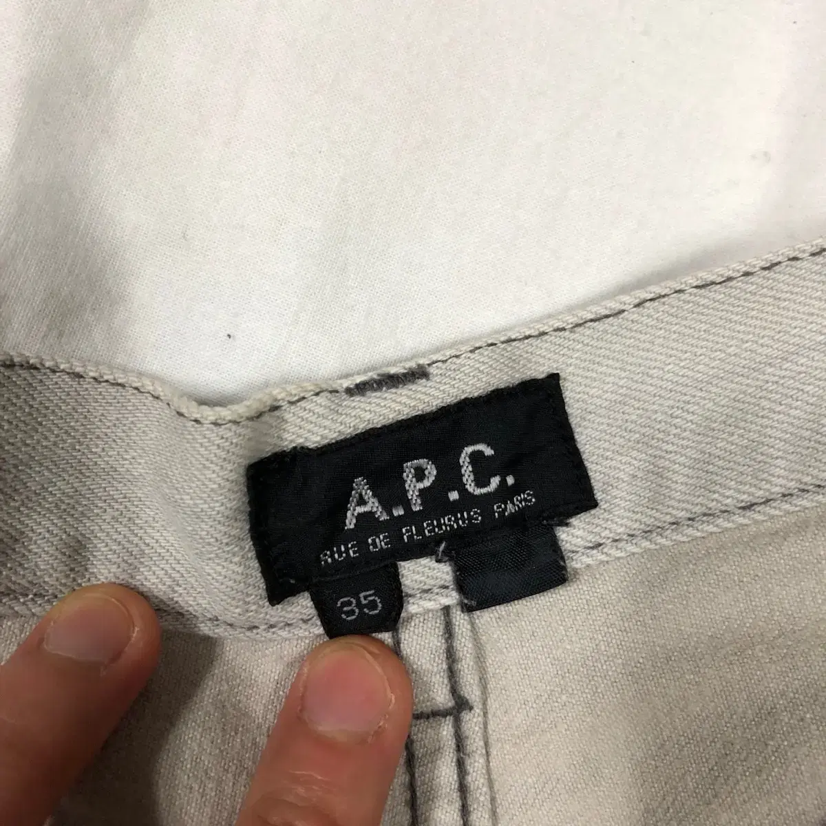 정품 A.P.C. 아페쎄 라이트그레이 쇼트팬츠 반바지 35