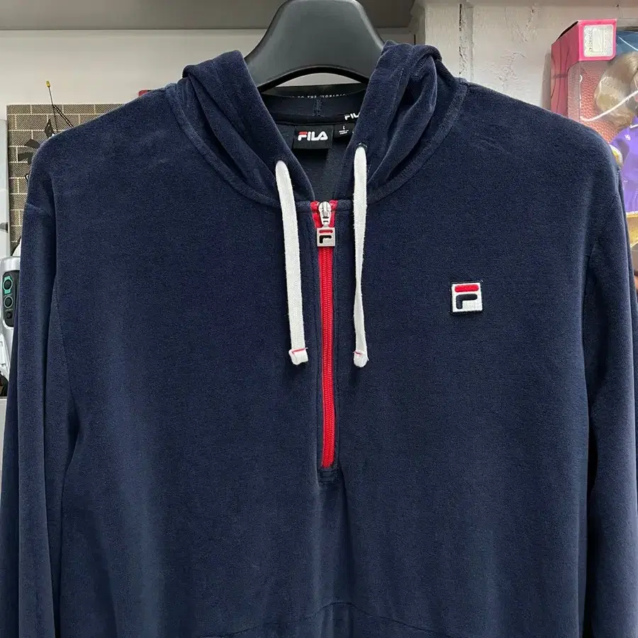 휠라 fila velour half zip 후드