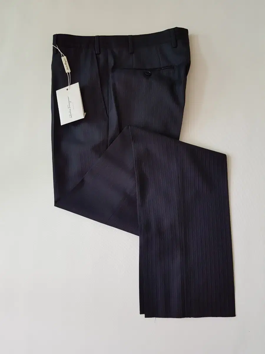 Ferragamo Genuine Suit Trousers (size 34) - NEW