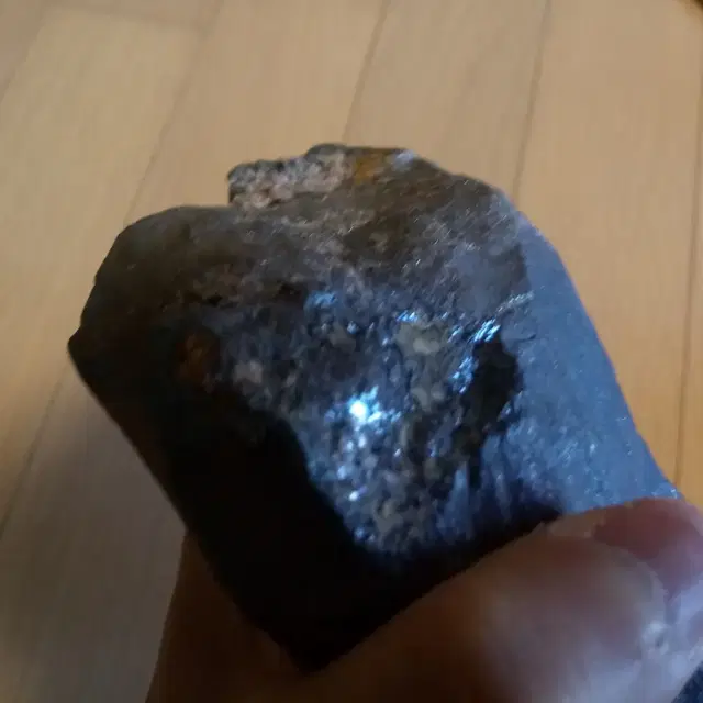 (HEMATITE) 적철석