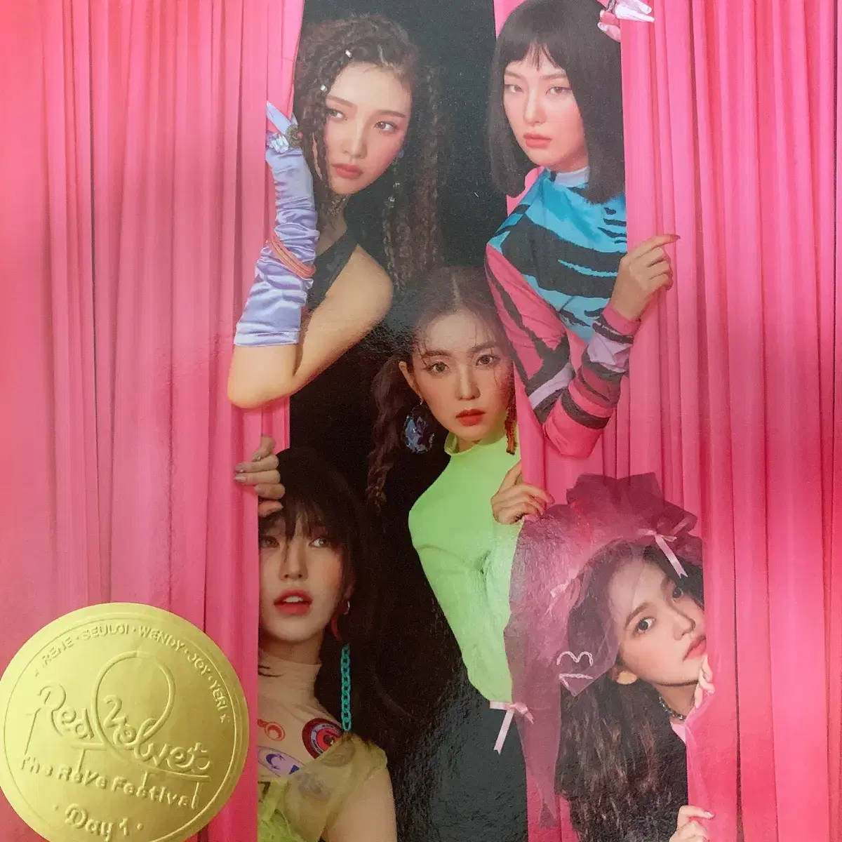 Red Velvet Tzimshalavim Album