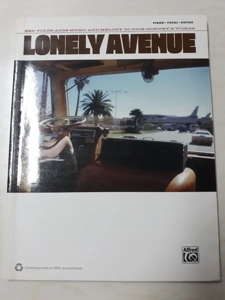 LONELY AVENUE (악보) (새책)