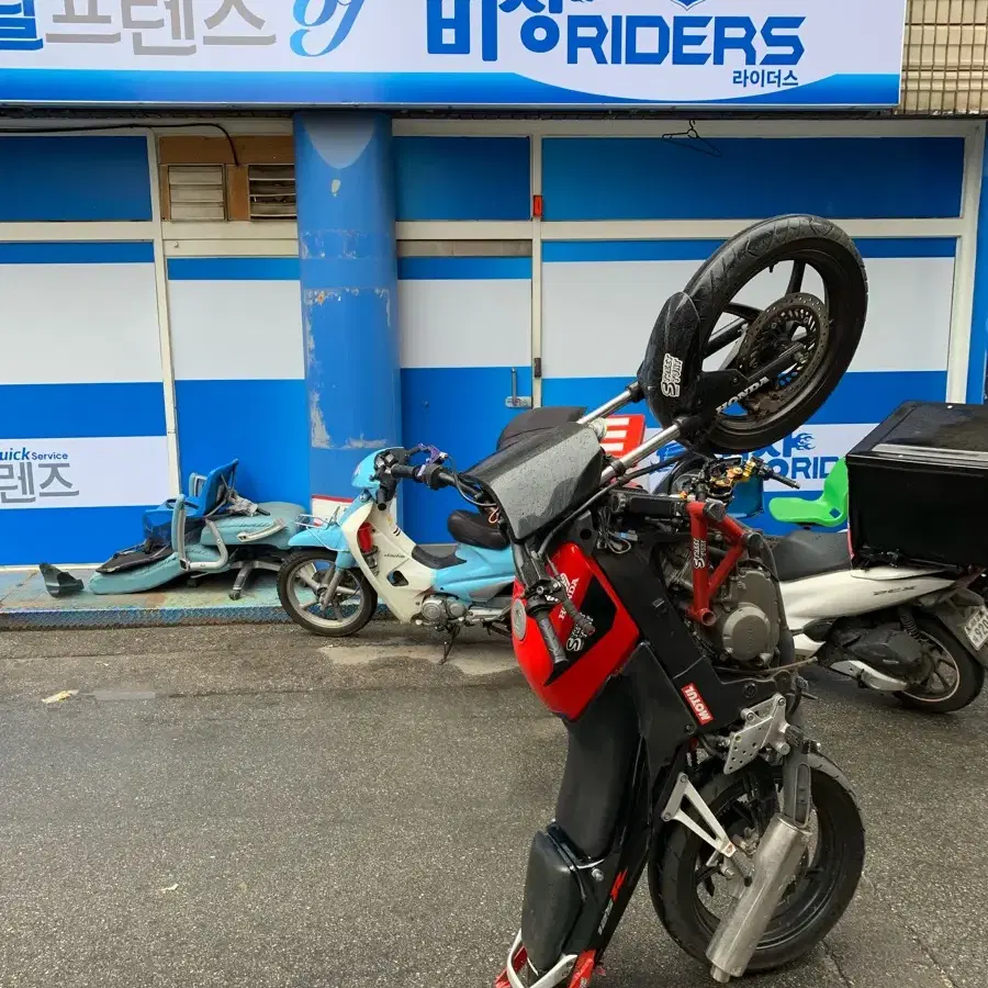 cbr125 쇼바이크