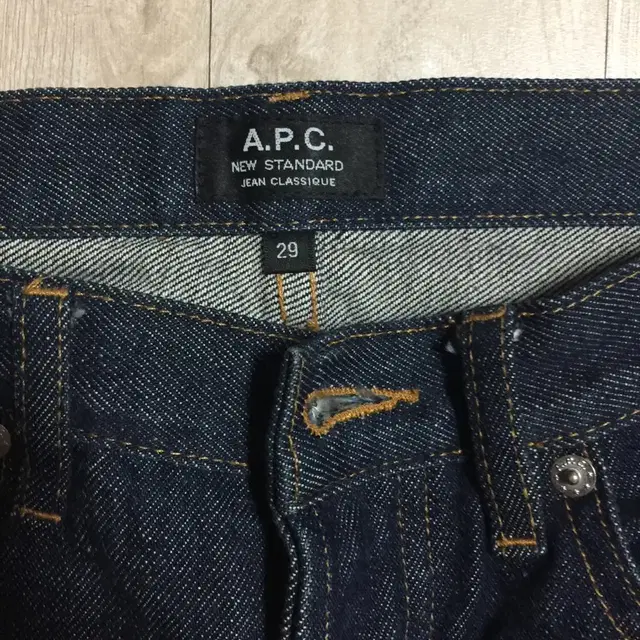 아페쎄 A.P.C 스탠다드 청바지 29사이즈