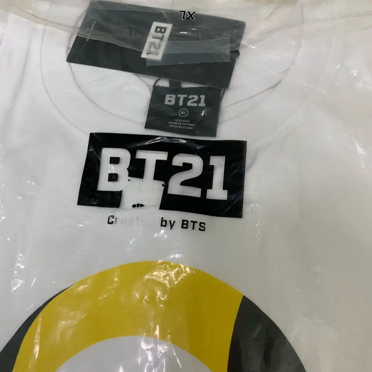 BT21*초판한정티셔츠*미개봉새상품*