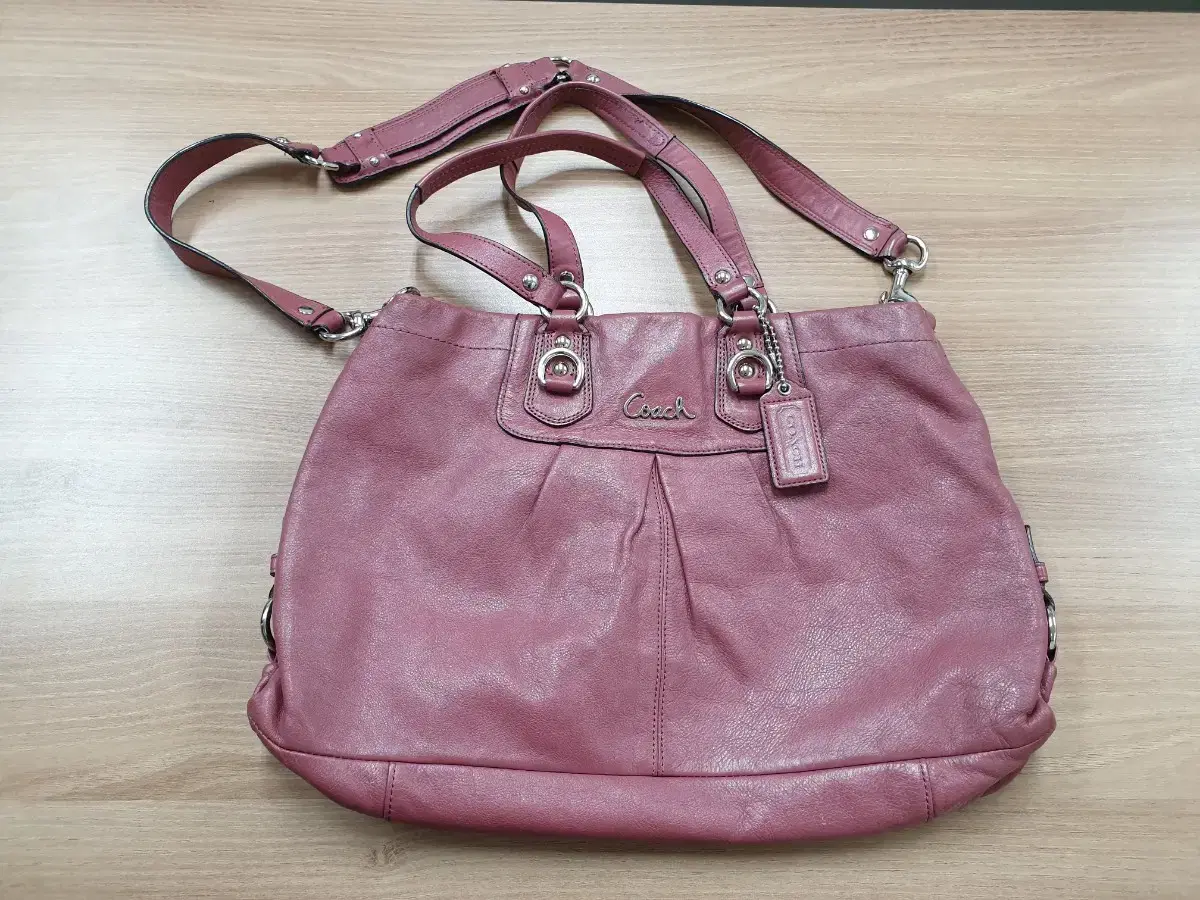 Coach Genuine Women's Cowhide Tote and Shoulder Bag (Free Shipping)