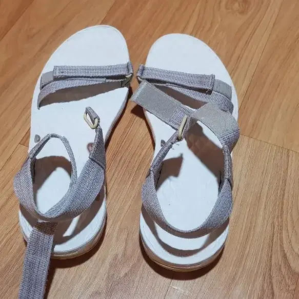 콜럼비아 샌들 샌달 sandal 250, 260가능