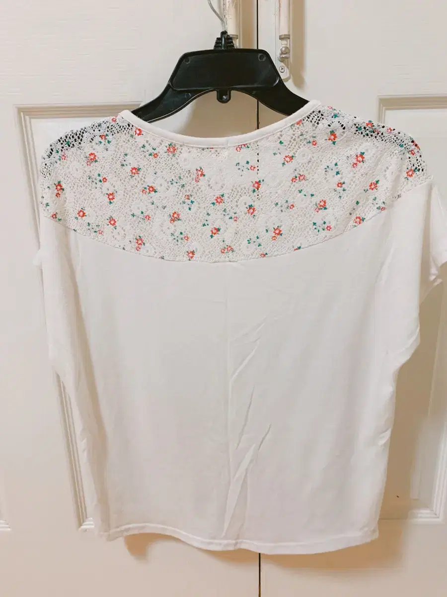 Floral Patterned Basic Short Sleeve T-Shirt