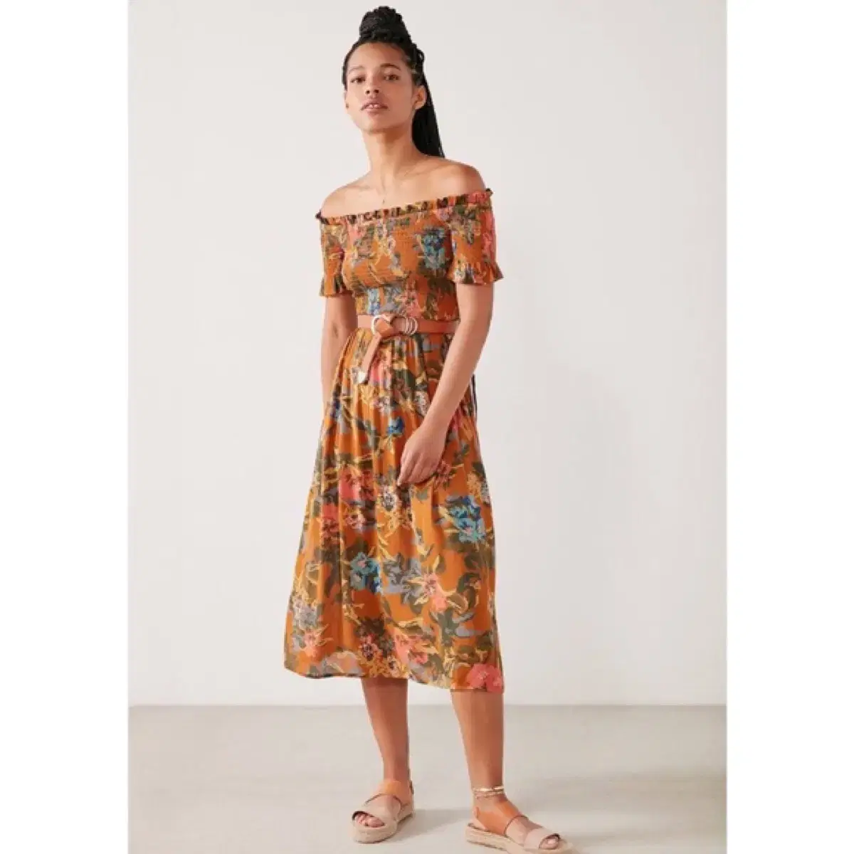 urbanoutfitters off- shoulder smoke dres