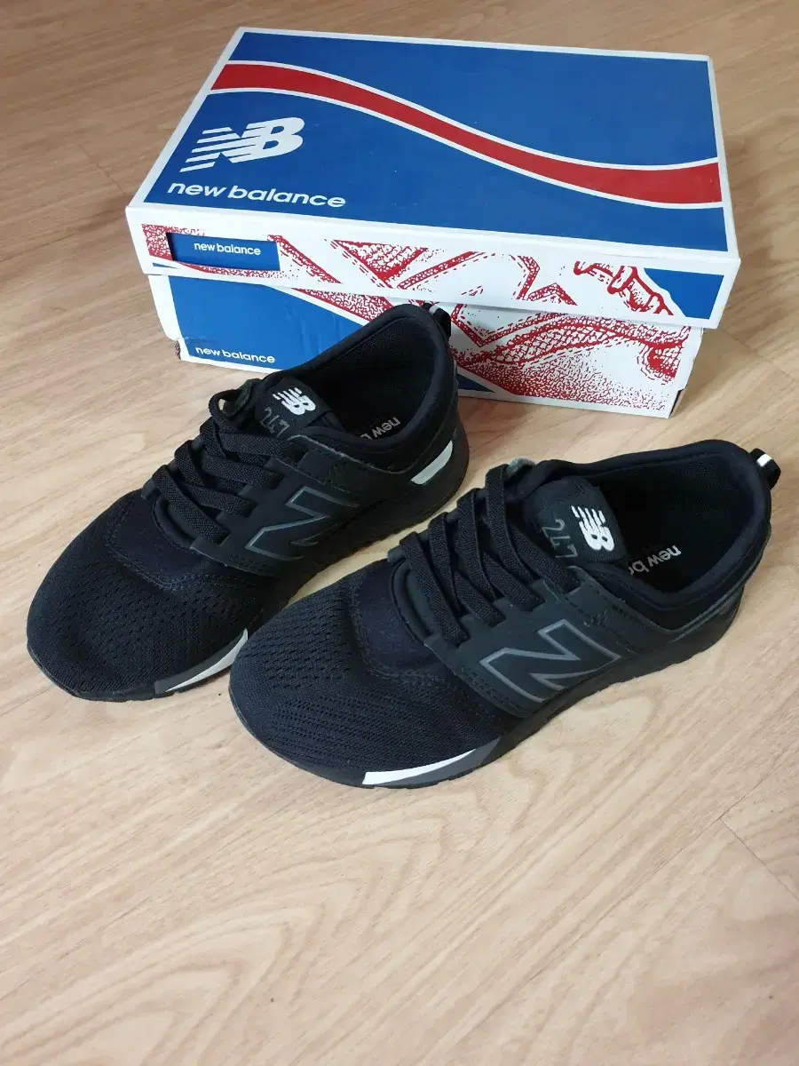 New Balance 247 Genuine