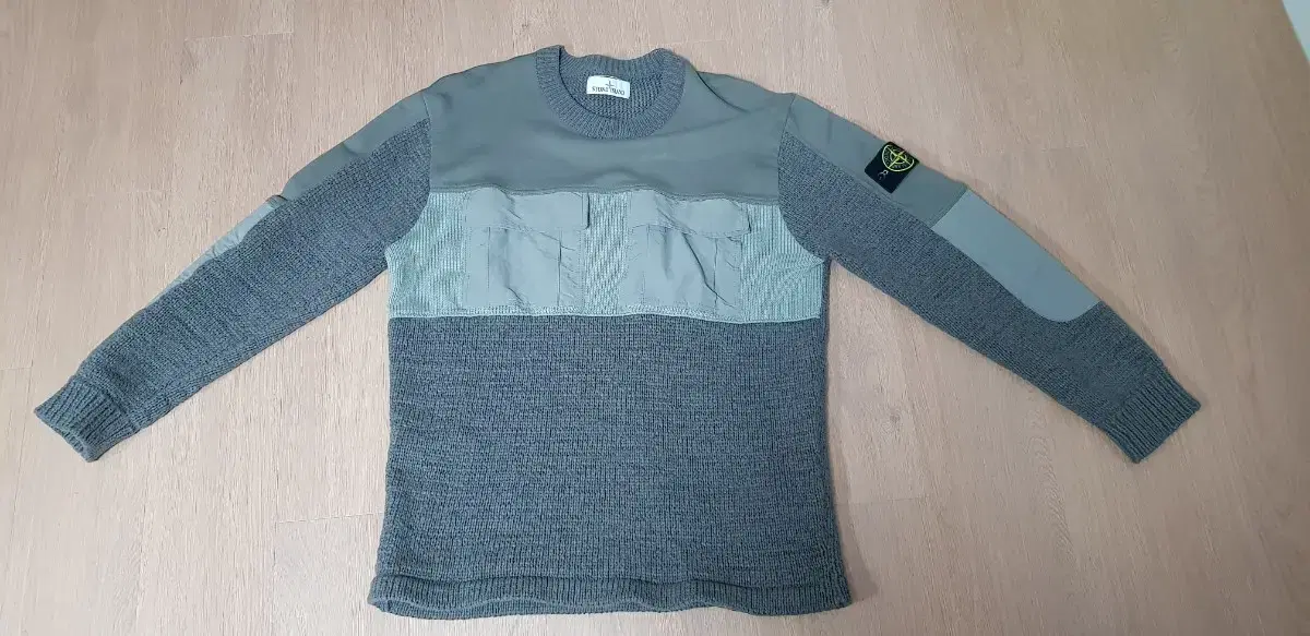 Stone Island knit