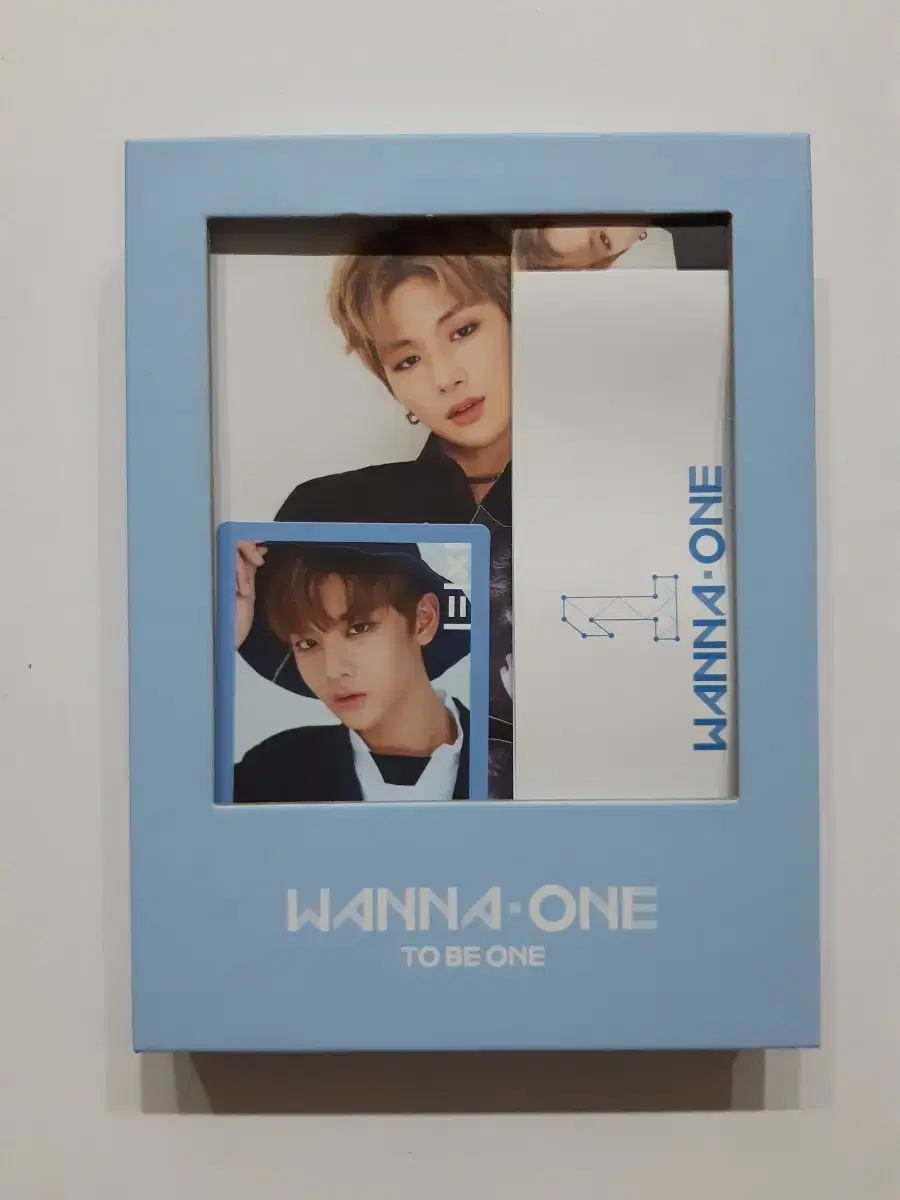 Wanna One albums (price drop)