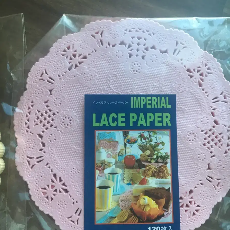 lace paper 레이스 페이퍼 개당 만원 10장 내외사용했어요