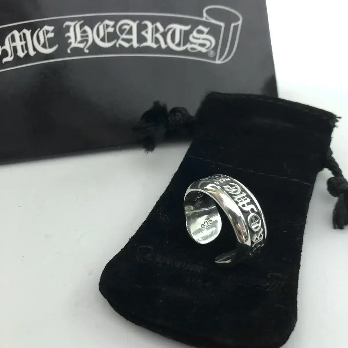 [Genuine] Scroll Labeling Small Chrome Hearts Ring