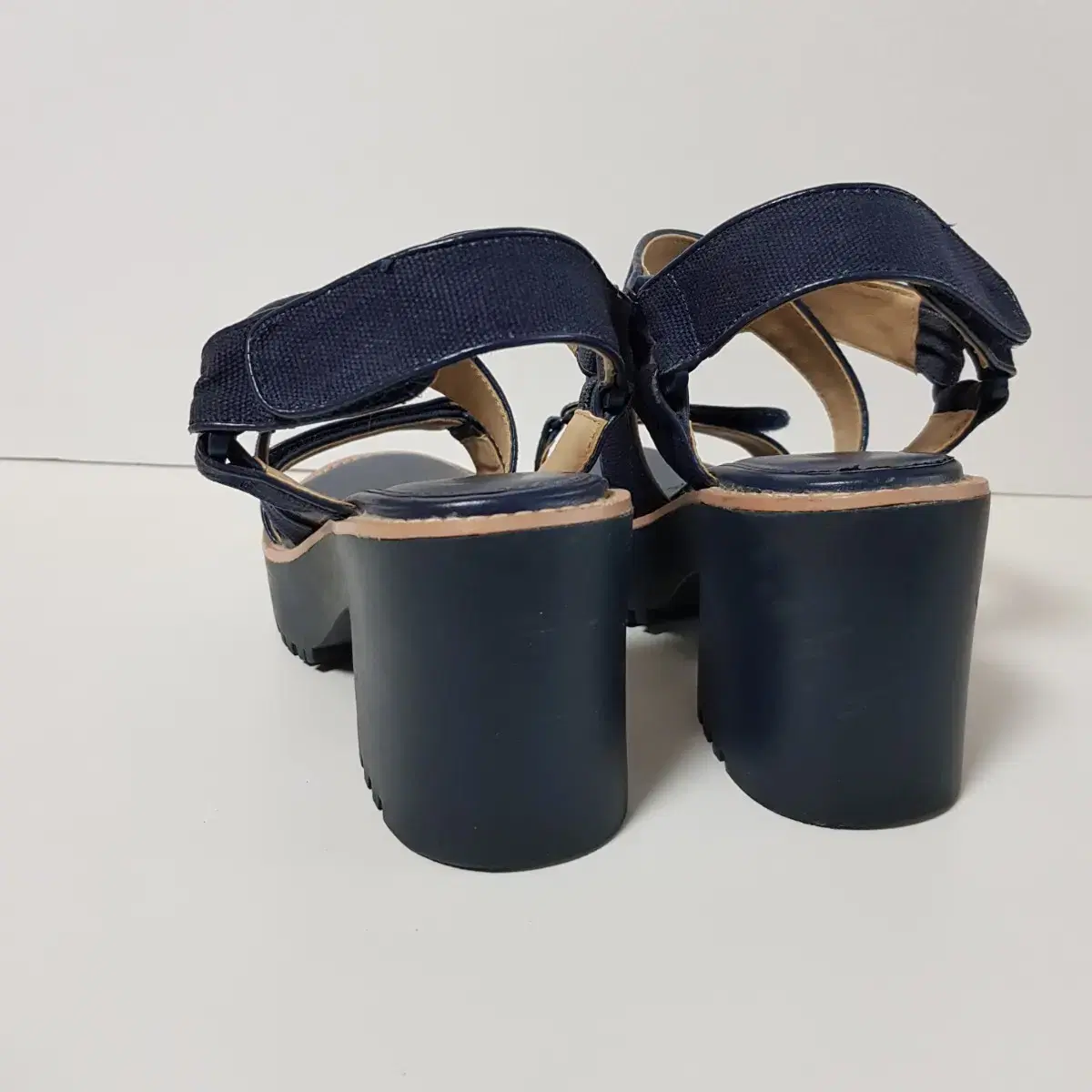 [250] ZARA Navy X-Strap Velcro Sandal