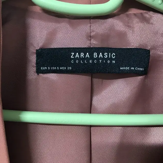 ZARA 여성 브이넥자켓