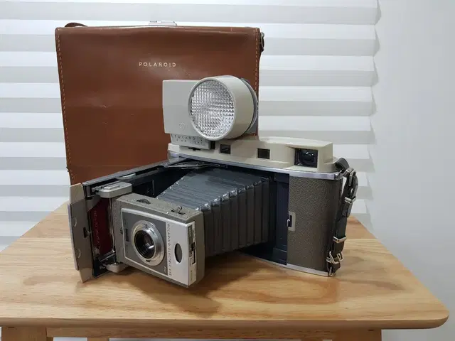 소장용 엔틱 카메라  Polaroid electric