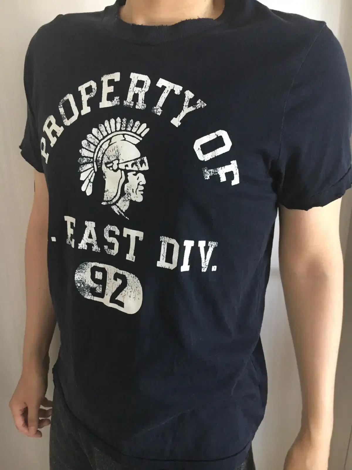 Abercrombie & Fitch Navy T-Shirt Men's 95Men's Shot Unisex