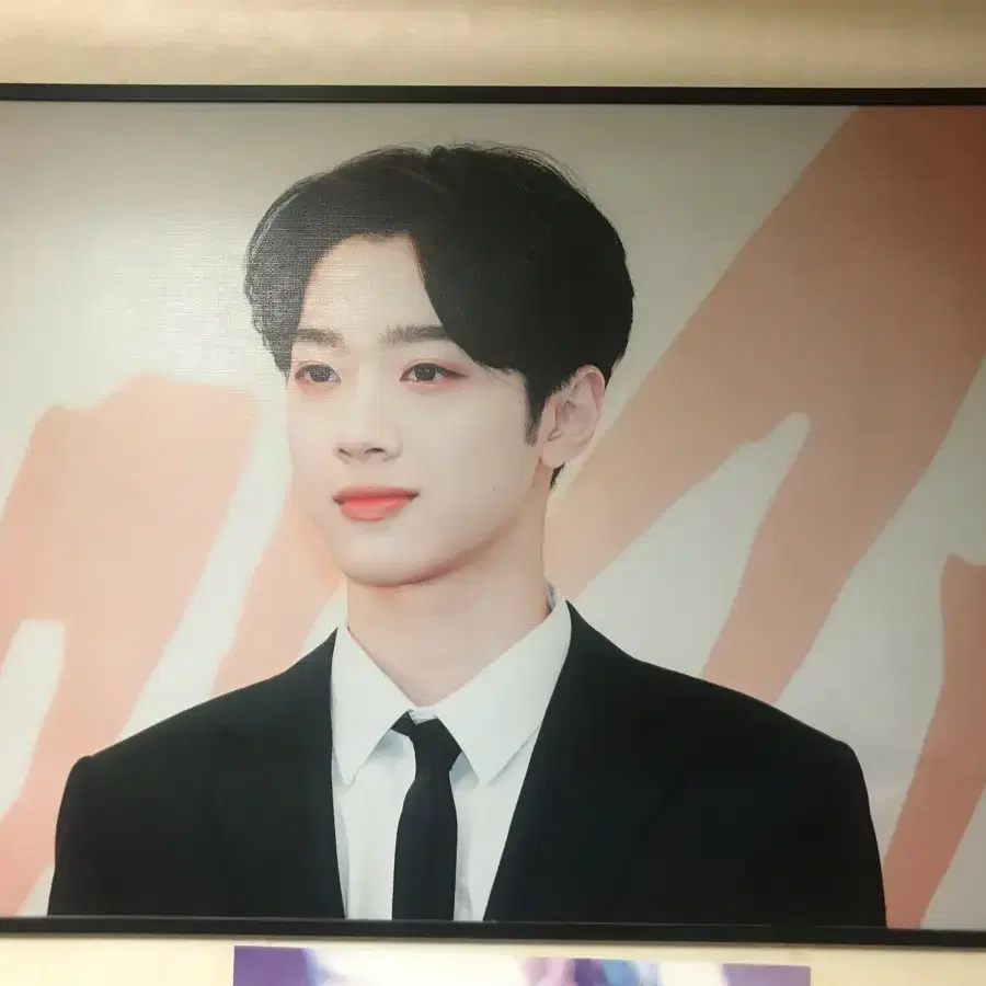 라이관린 액자