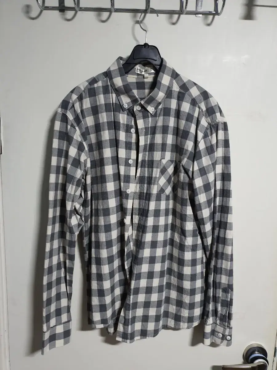 Plaid crisp shirt