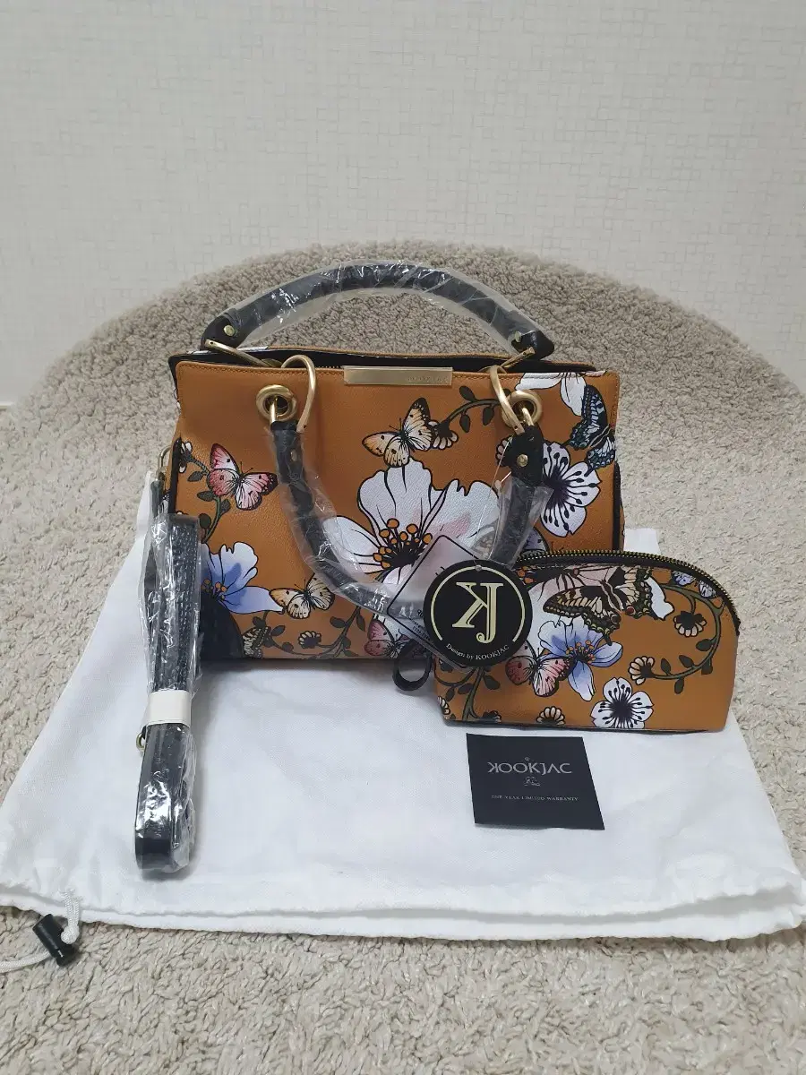 Kujak Women's Bag