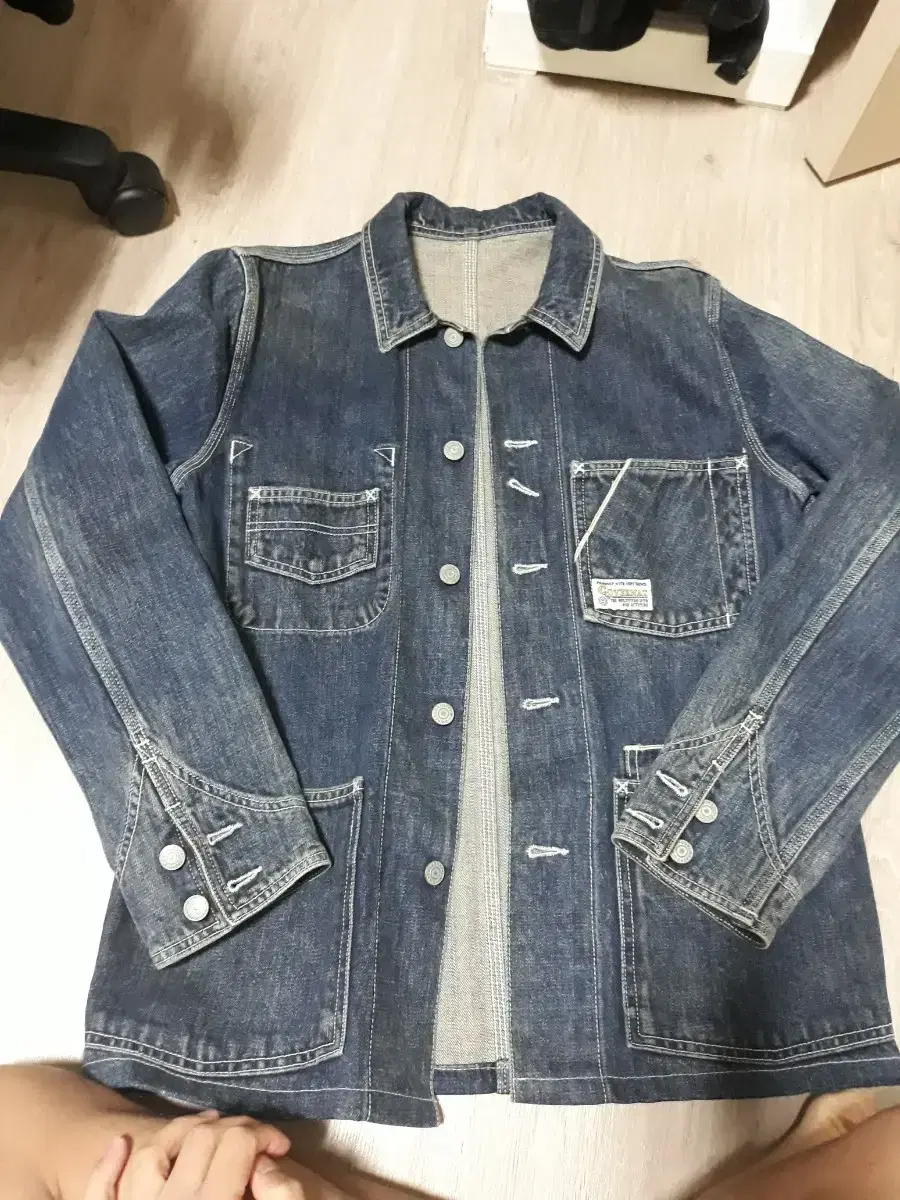 almostnew)covernote limited edition jean jacket rare Quick sale