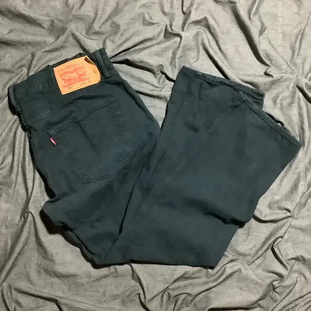 Levis 501 pants sz 36X30