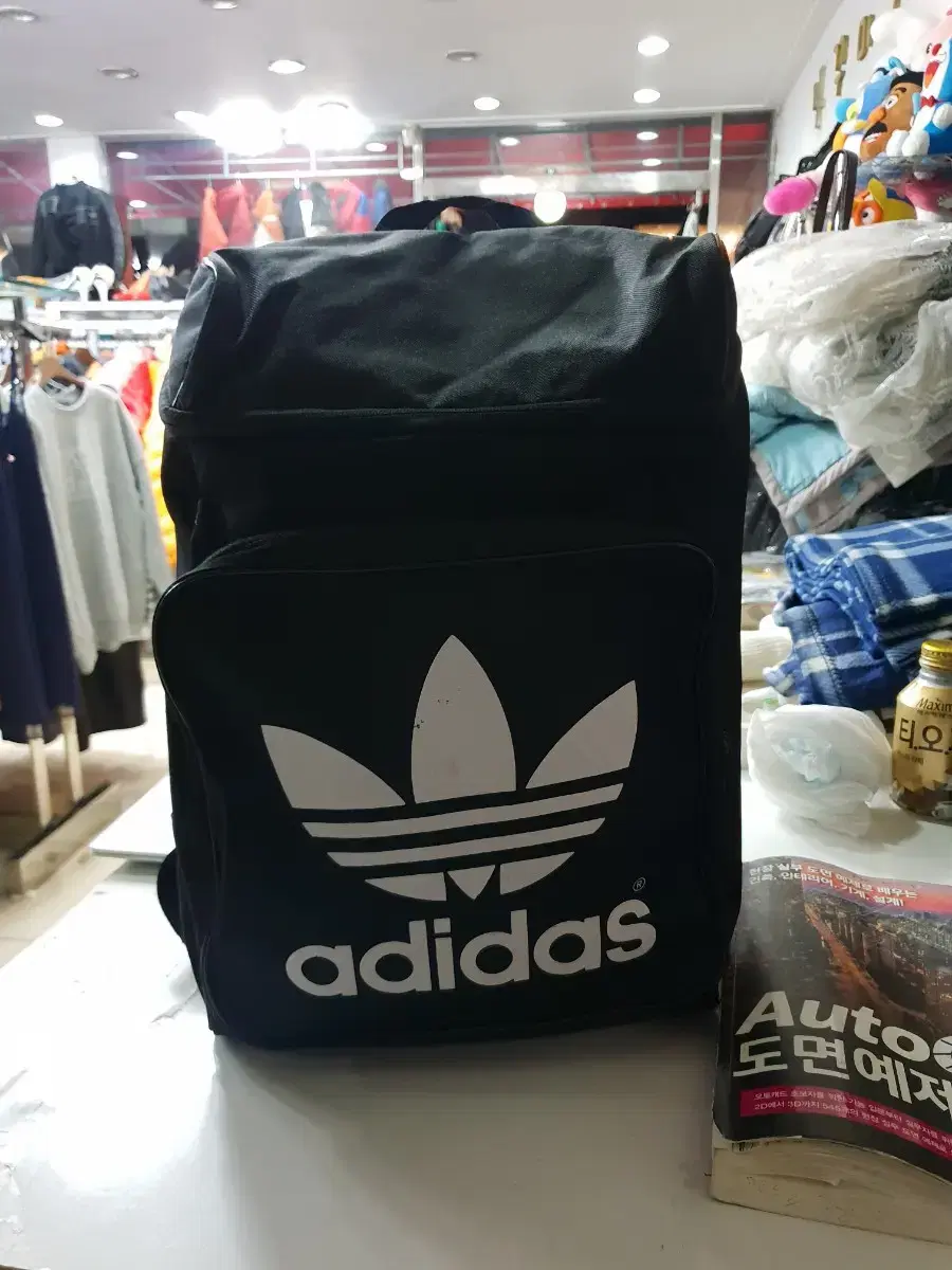 adidas아디다스백팩 ! 이뻐요