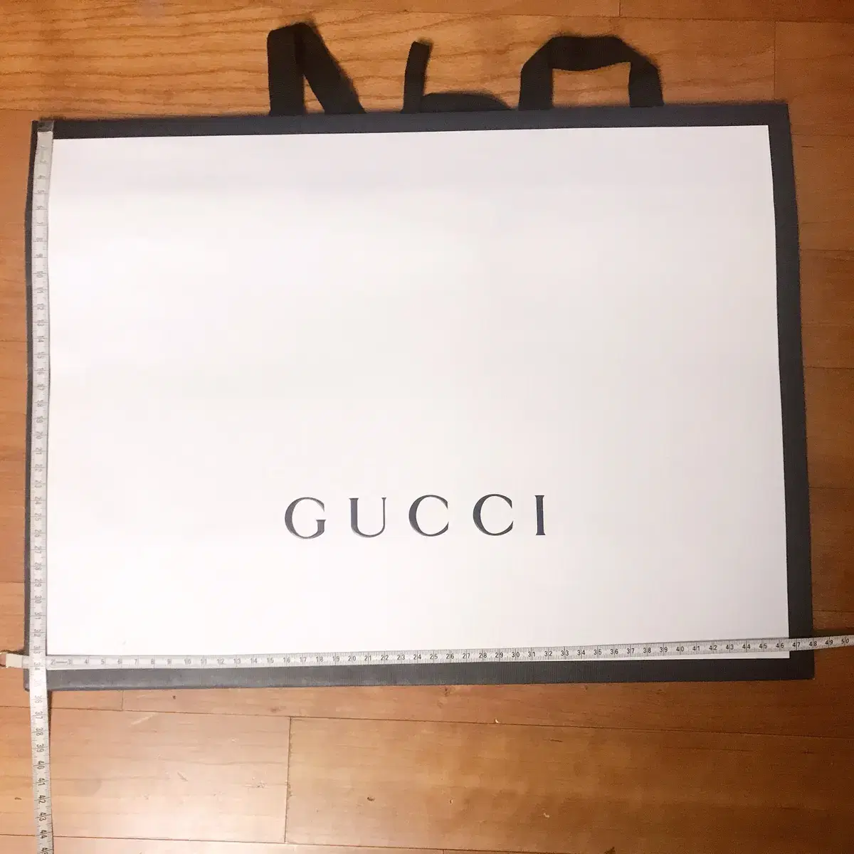 Gucci shopping bags