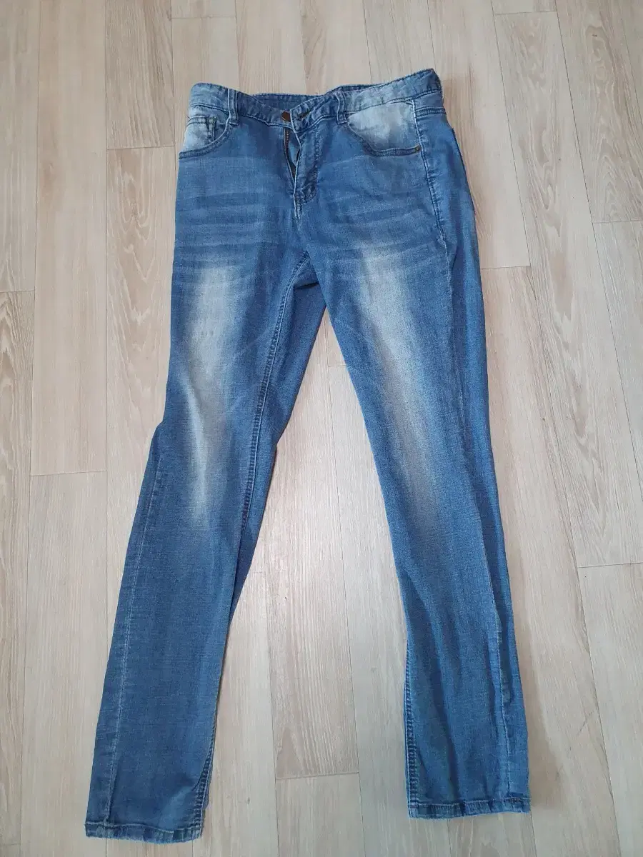 Medium jeans new