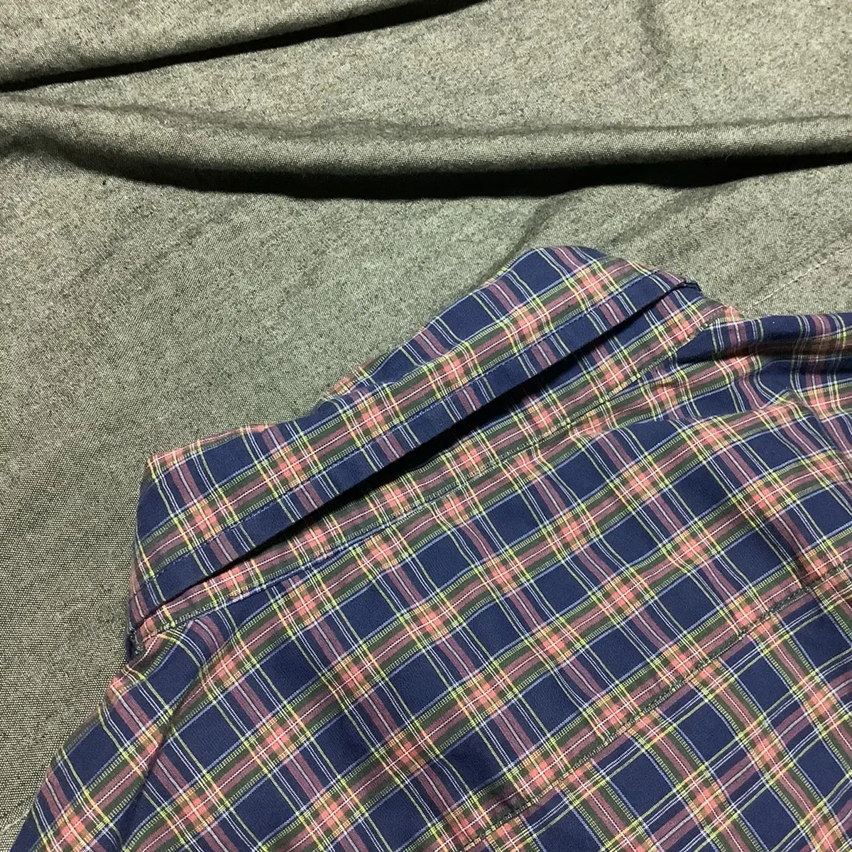 Nautica L/S button down shirts Sz Large