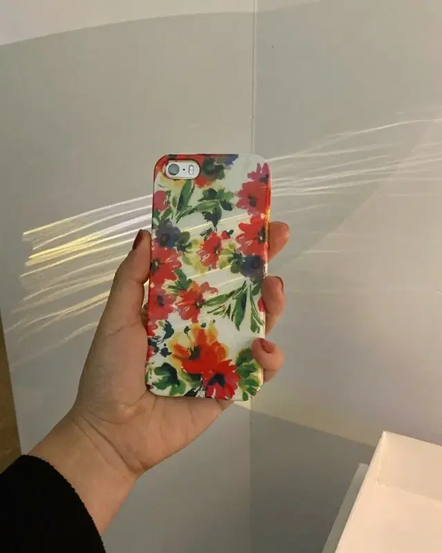 Art Flower case.