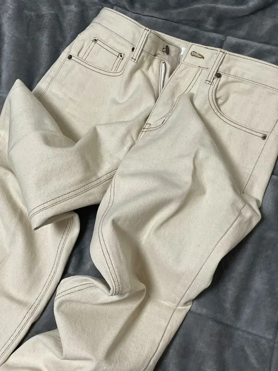 Dams Cream Cotton Pants