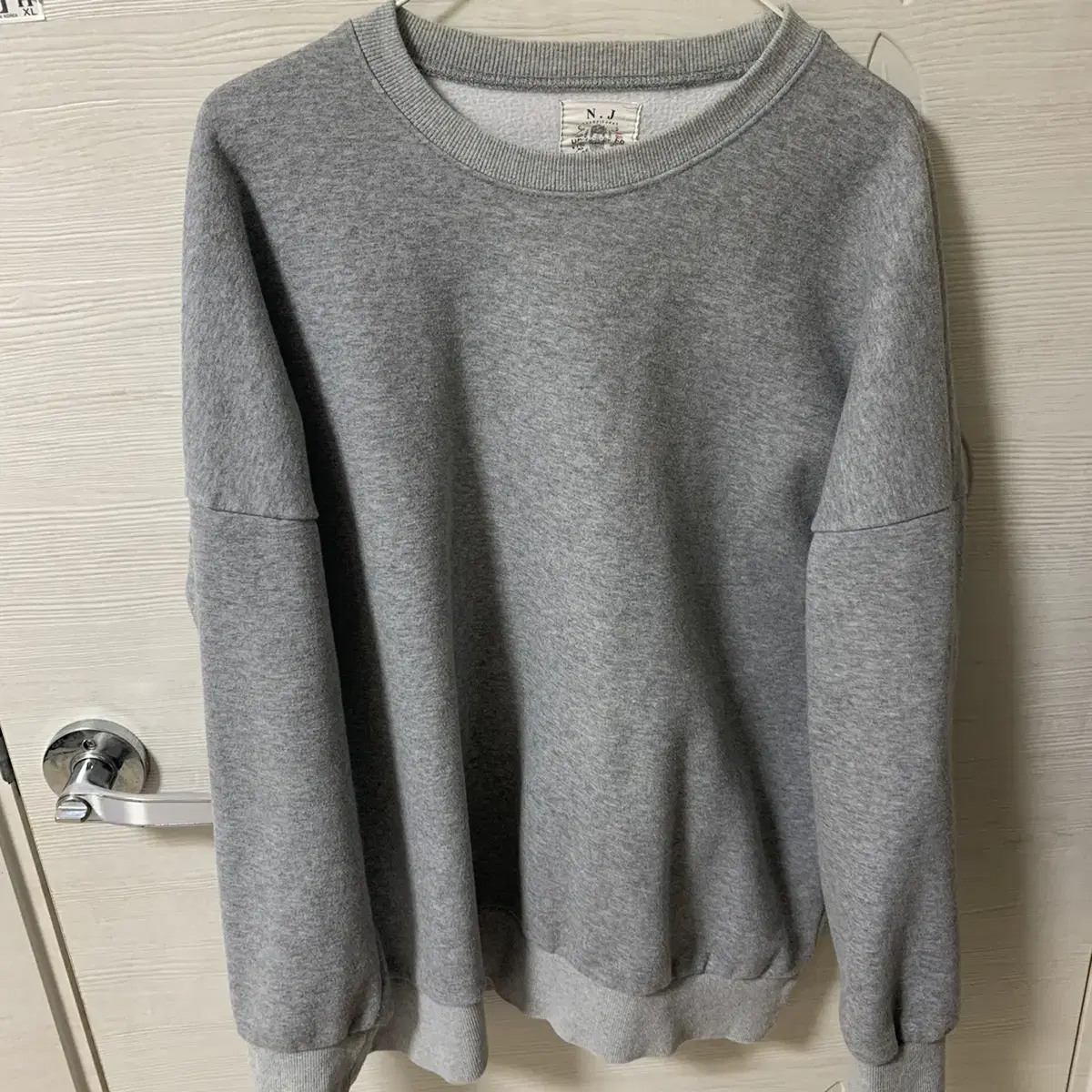 Gray sweatshirt