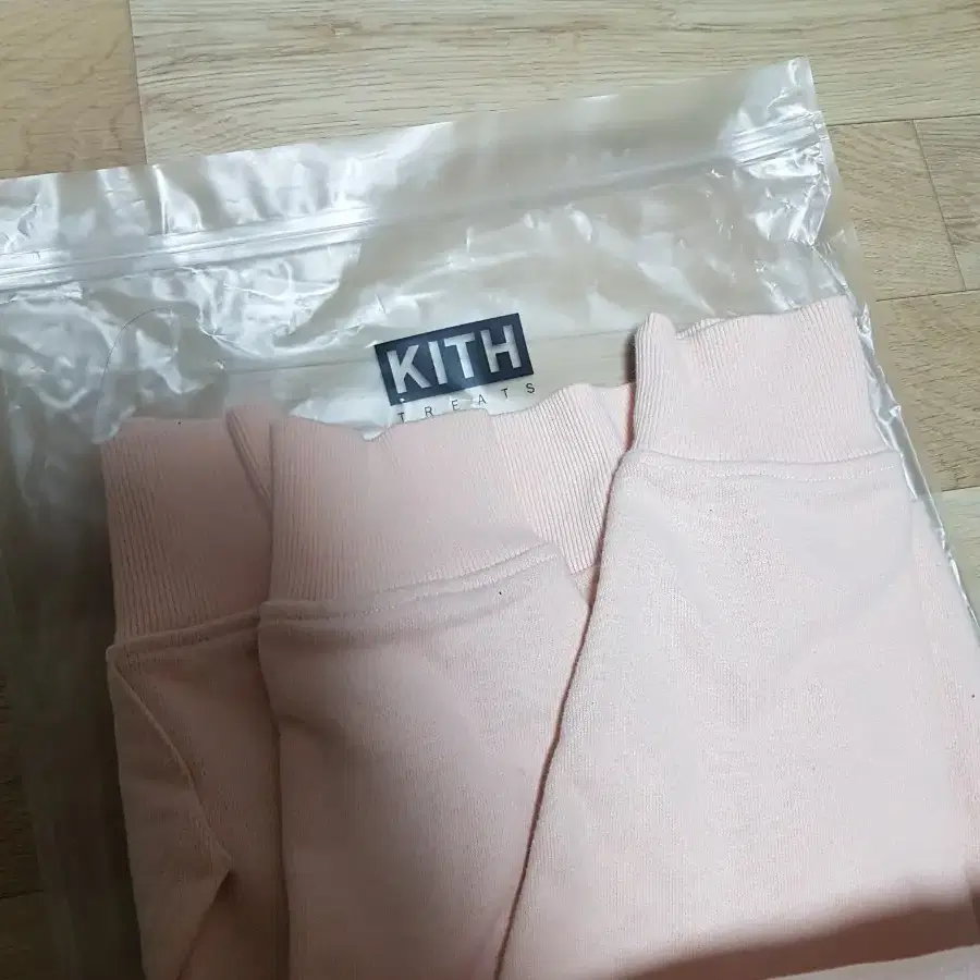 키스 kith treats 후드티 핑크