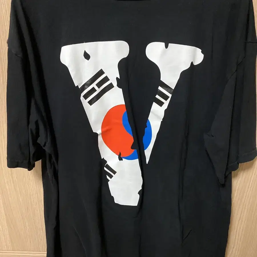 VLONE 태극기 티셔츠 XL(새상품)