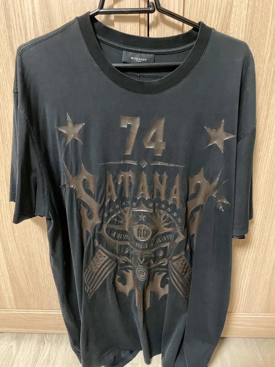 Givenchy Black XL T-shirt