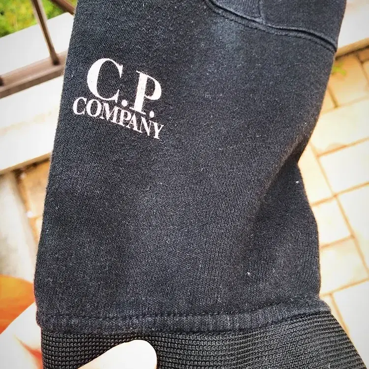 Cp Company 고글 후드자켓