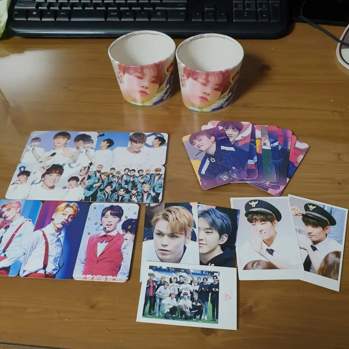 Seventeen photocard holder, hoshi cup holder